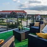 Niebo Przy Plazy Royal Aparts Apartment *
