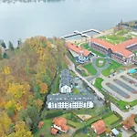 Niebo Przy Plazy Royal Aparts Apartment