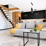 Niebo Przy Plaży Royal Aparts Apartament *