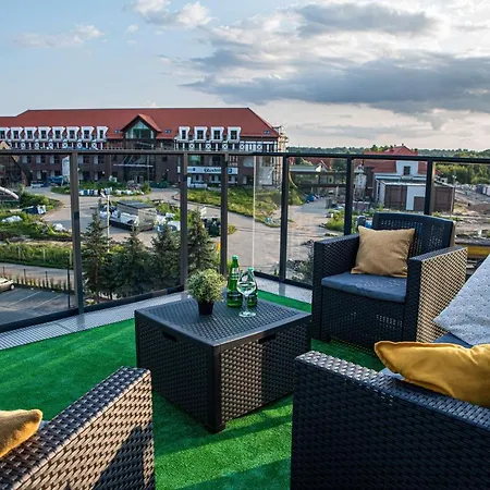 Niebo Przy Plazy Apartment *