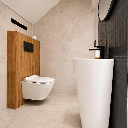 Niebo Przy Plazy Royal Aparts Apartment *